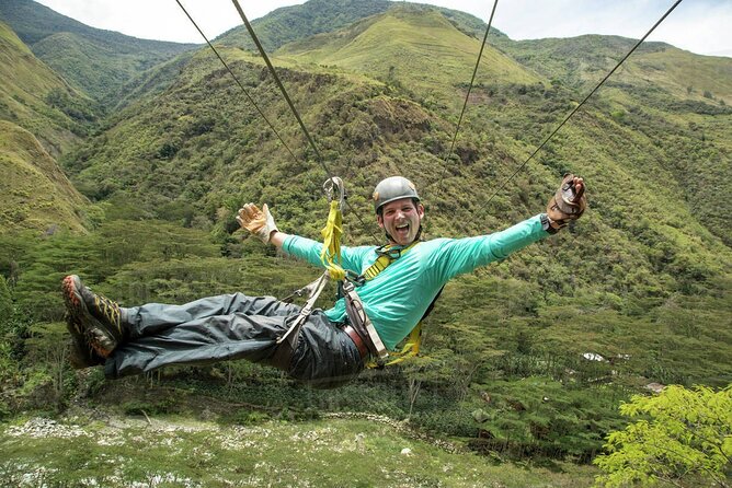 4-Day Inca Jungle Adventure, Mountain Biking, Rafting and Zipline - Day 1: Abra Málaga bike descent, then Santa María in the “change of climate” zone