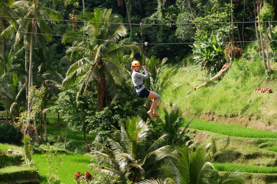 Bali: Mount Batur Jeep Sunrise Tour & Ubud Zipline Adventure - The Sunrise Viewing Point and the Caldera Picture You Came For