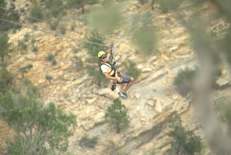 Cañon City: Royal Gorge 11-Line Extreme Zipline Experience - Royal Gorge ziplining: why this one feels different