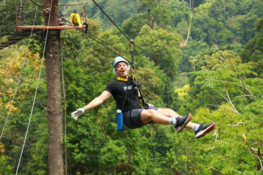 Chiang Mai: Kingkong Smile Zipline with Lunch and Transfers - Safety on the cables: Twin-cable confidence in practice