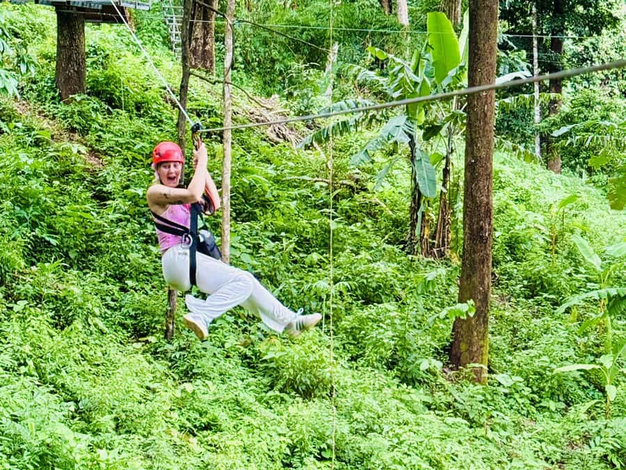 Chiang Mai: Sticky Waterfall and Zipline Adventure Day Trip - The Lunch Break in Mae Taeng District: Fuel Without Losing the Day