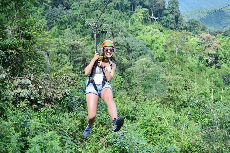 Chiang Mai: Zipline Adventure at Skyline Jungle Luge - Lunch, seasonal fruit, tea and coffee: the break that actually helps