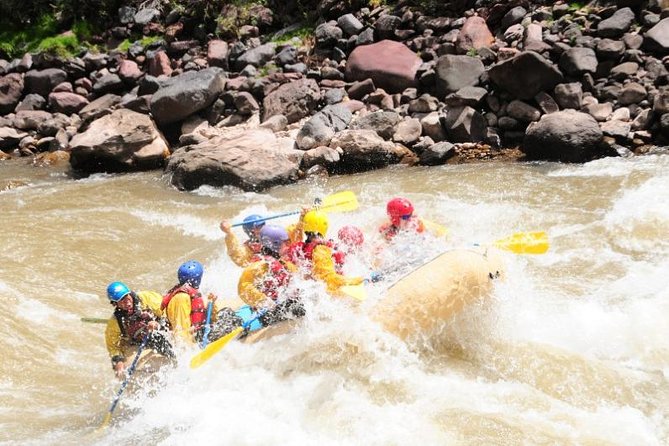 Cusco Rafting and Zipline Adventure - The water time: paddling with a plan, not random flailing
