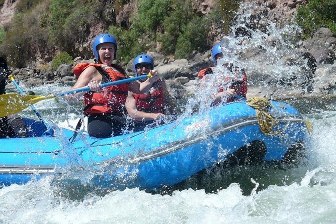 Cusco Rafting and Zipline Adventure - Camp reset: lockers, dry clothes, lunch, and the sauna factor