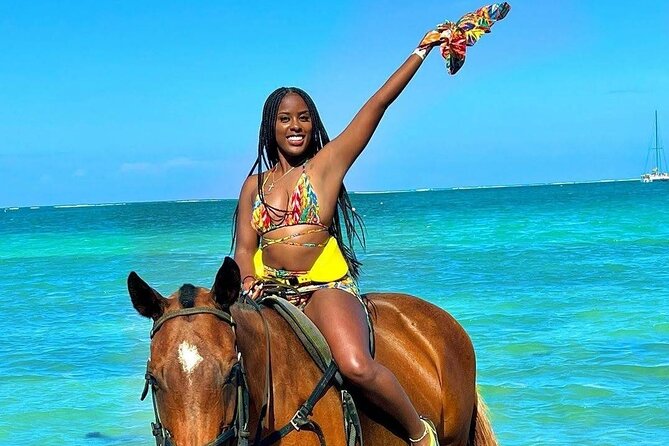 Dunn's River Falls Climb, Zipline and Horseback Riding Private Tour - Key things that make this tour work