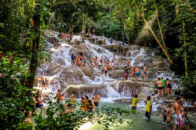 Dunns River Falls, Zipline, Bamboo Rafting, Horseback Ride Tour - Time to shop in Ocho Rios: use it smart, not rushed