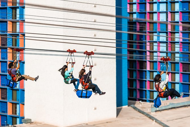 Fly LINQ Zipline at The LINQ Promenade in Las Vegas - Fly LINQ over the Strip: what makes this zipline special