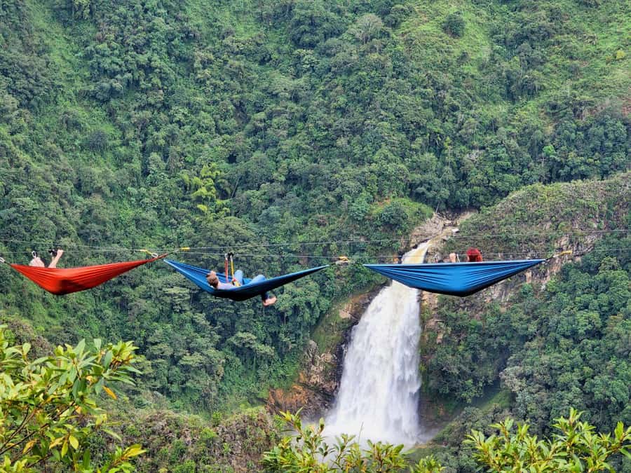From Medellín: Dream Hammocks, Zipline, & Waterfall Day Trip - Medellín to the Eco-park: why the day starts early and feels smooth