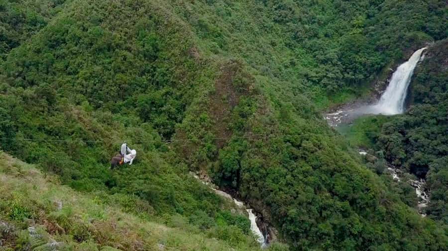 From Medellín: Dream Hammocks, Zipline, & Waterfall Day Trip - Lunch time: you’ll likely want snacks ready, because lunch isn’t included