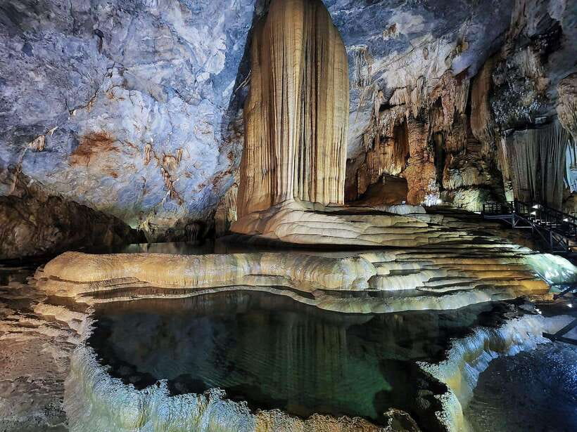 From Phong Nha/DongHoi: Paradise Cave and Zipline Dark Cave - Lunch near Dark Cave: a simple break that keeps the day moving