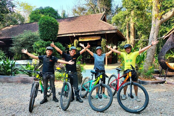 Full-Day Bike Tour in Siem Reap with Zipline - Group size, bikes, and why mud matters for comfort