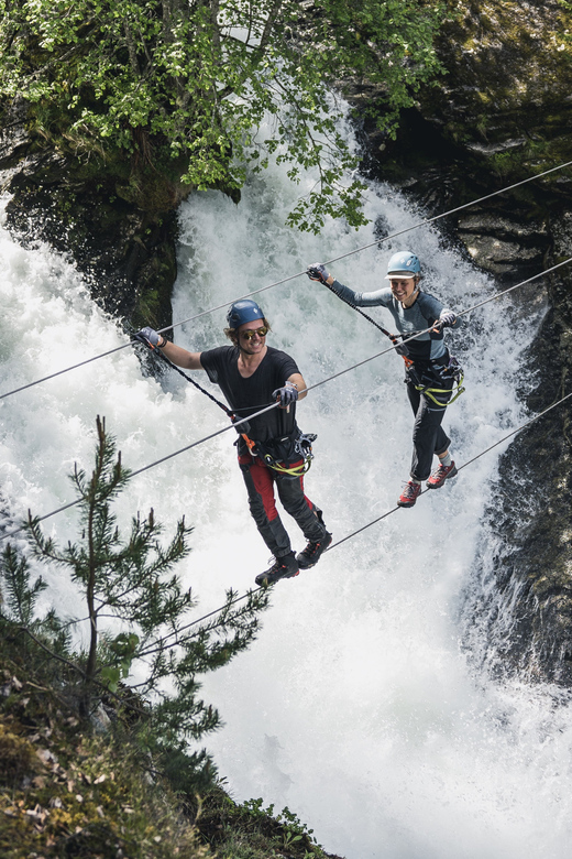 Geiranger: Zipline Park Experience - Geiranger Park Views: How the Course Brings You Close to the Fjords