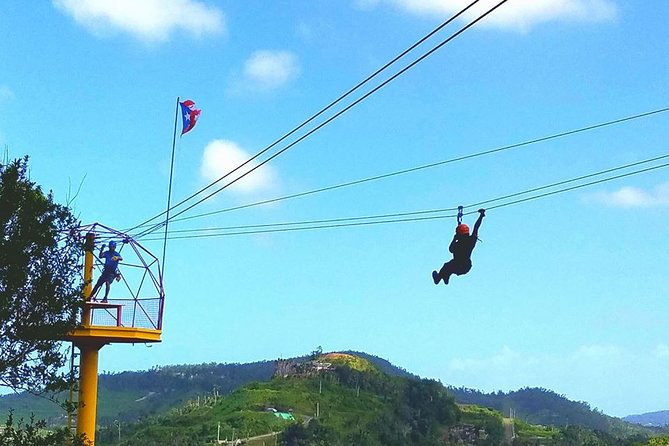 Half Day Tour in Rainforest Zipline Park with Transportation - Arrival at Rio Grande: what happens before you fly