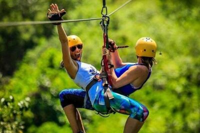 Jaco Jungle Zipline & Waterfall Tractor Tour - El Encanto Waterfall: First Steps, First Wow