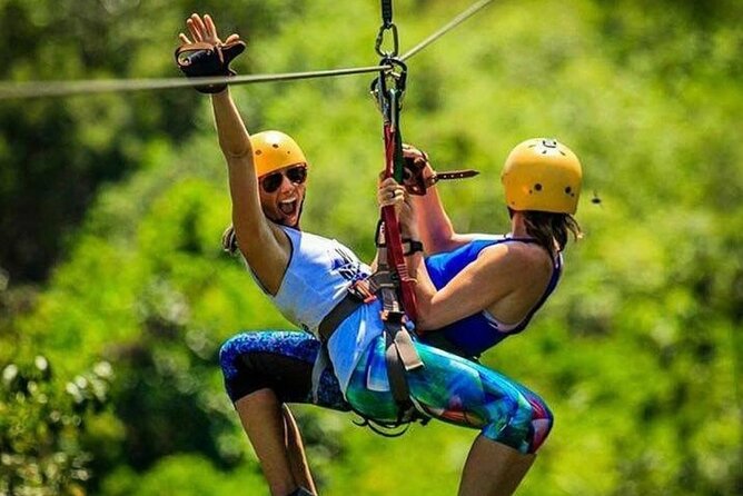 Jaco Jungle Zipline & Waterfall Tractor Tour - El Encanto Waterfall: First Steps, First Wow