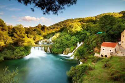 Krka National Park & Zipline Šibenik - Čikola Canyon - Getting there from Šibenik: Nissan Terrano-style comfort
