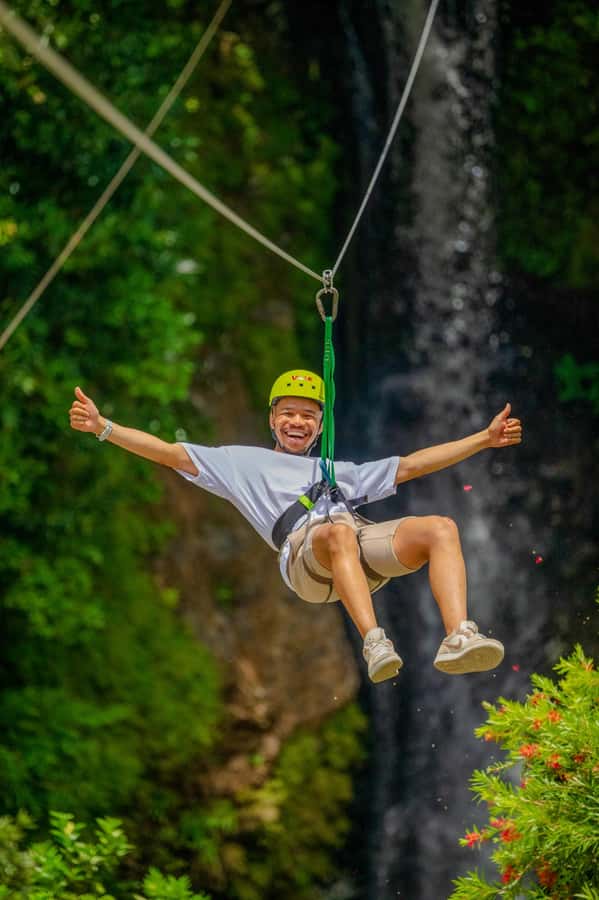 Mauritius: Vallé Advenature Park: Waterfall Zipline - Gear up: what’s included (and what you should plan for)