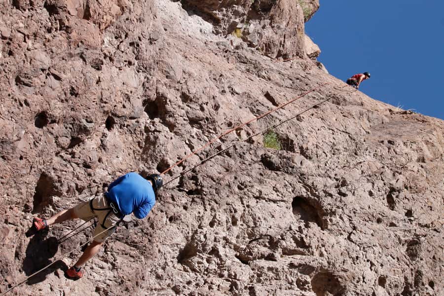 Mendoza: Trekking, Abseiling and Zipline - FAQ