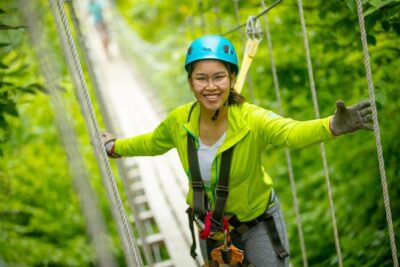 Minnesota River Valley 14-Line Thrilling Zipline Canopy Tour - Before you fly: check-in, harness fitting, and ground school