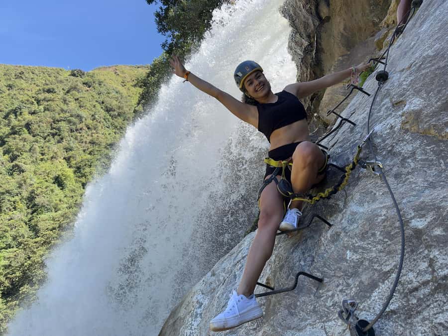 Natural Reserve: Highest Zipline, Climbing & Waterfalls - Lunch, coffee, and craft beer: planning your refuel without surprises