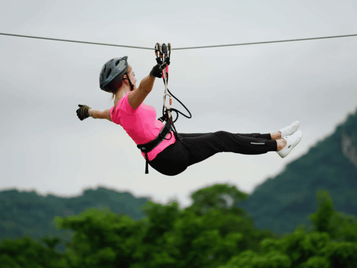 Pattaya: Zipline Adventure with 25 Platforms w/ Kids Option - The big payoff: Pattaya Buddha Mountain from above