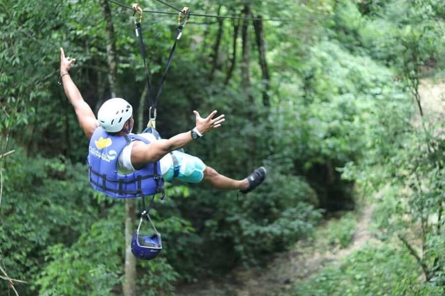 Puerto Plata/Amber Cove: Zipline and Waterfalls with Lunch - Key Points Before You Go