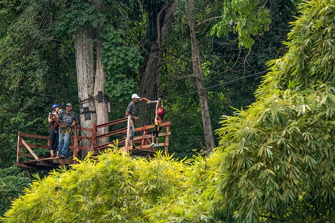 Sierra Madre Horseback Riding and Zipline with Lunch Included - What to wear (and what to bring)
