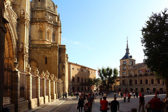 Toledo Day Trip From Madrid including Zip-line Ticket - Damasquinados Suárez workshop: damascene jewelry in real life
