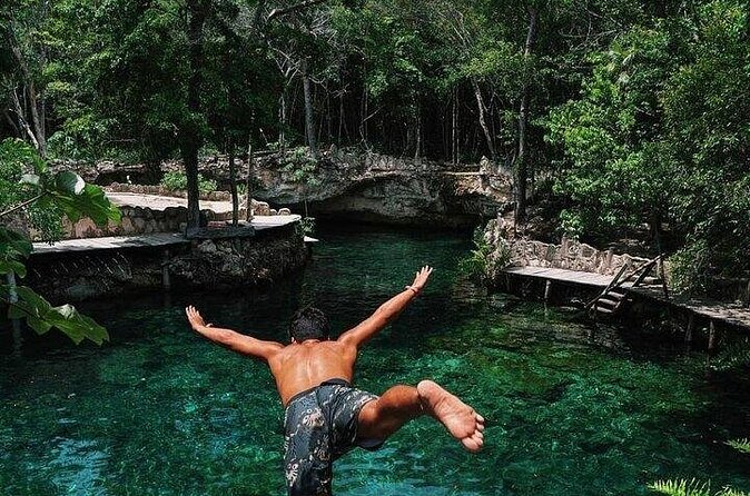 Tour 4 Cenotes Casa Tortuga Tulum. Food + Zipline. Includes Pickup. - What kind of traveler should book this?