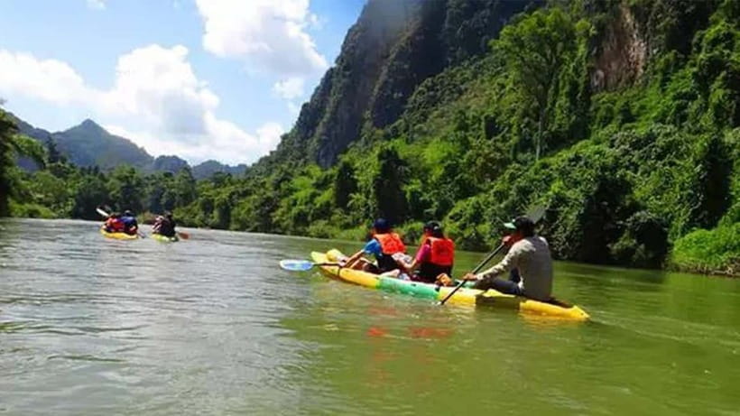 Vang Vieng: Hot Air Balloon,Kayak,Zipline,Blue lagoon1 Tour - Balloon over Vang Vieng: the 30-minute wow factor