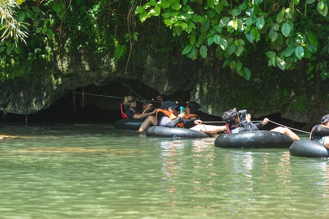Vang Vieng Tour A Blue lagoon 3 with Caves and Zipline - Tham Nam (Water Cave): tubing inside a cave and the Superman-style run