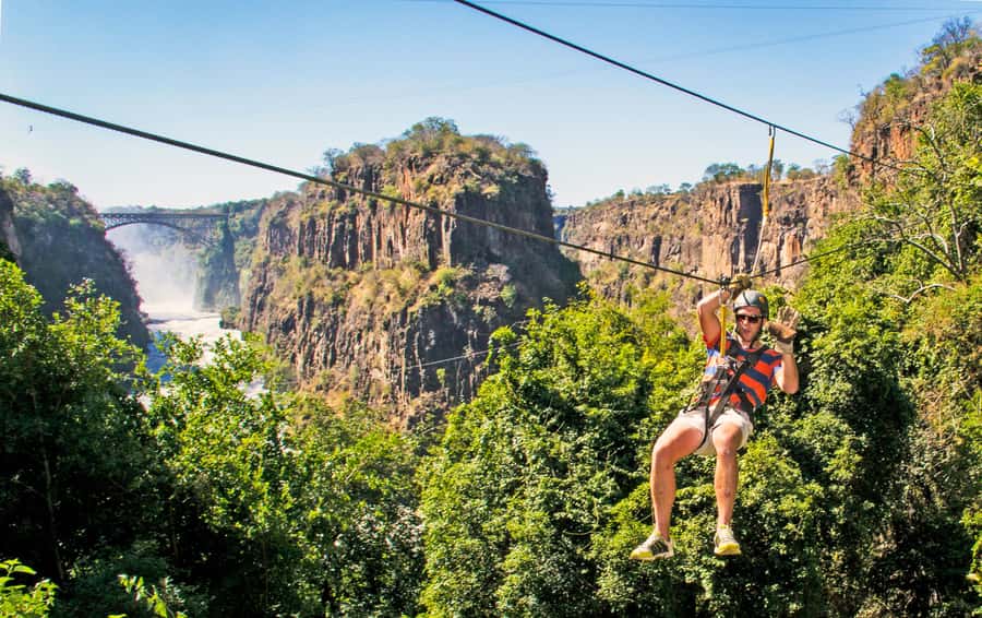 Victoria Falls: Canopy Tour with Transfers - Rules for kids and who should think twice