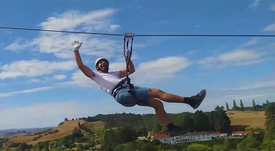 Waitomo Caves 1-Kilometer-Long Zipline Tour - Meeting Point and Pre-Adventure Checklist at Discovery Centre