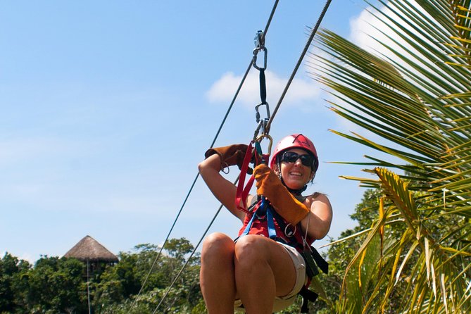 Zipline Adventure in El Limón - The Zipline Circuit: 10 Cables, 20 Platforms in the Rainforest